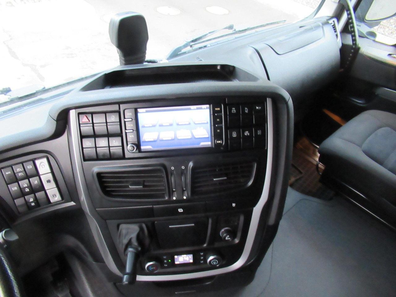 IVECO Stralis AS260S46Y/FSCMLNG Intarder Klima AHK ZV - Camión portacontenedore/ Intercambiable: foto 2 IVECO Stralis AS260S46Y/FSCMLNG Intarder Klima AHK ZV - Camión portacontenedore/ Intercambiable: foto 2