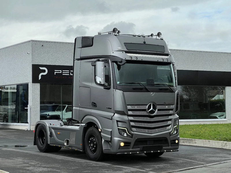 Mercedes-Benz Actros 1863 GIGASPACE*ACTROS L 1863*Full OPTIONS* - Cabeza tractora: foto 3 Mercedes-Benz Actros 1863 GIGASPACE*ACTROS L 1863*Full OPTIONS* - Cabeza tractora: foto 3