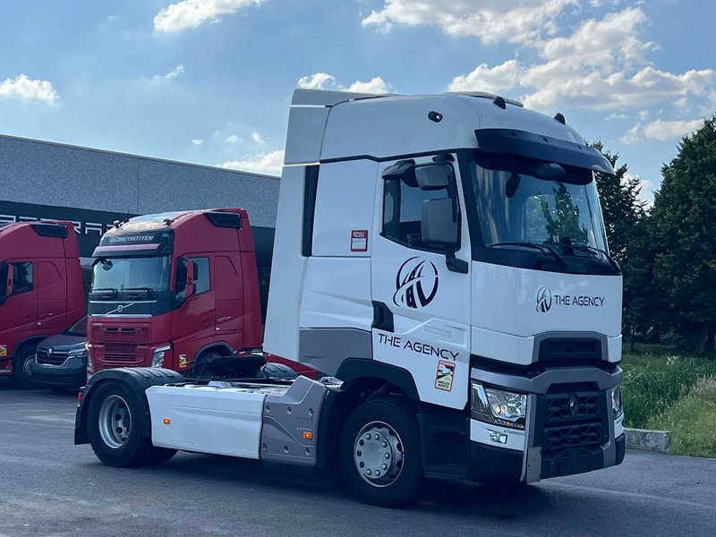 Renault T HIGH 520 2021 ***T520 HIGH***3xunits 2021 - Cabeza tractora: foto 2 Renault T HIGH 520 2021 ***T520 HIGH***3xunits 2021 - Cabeza tractora: foto 2