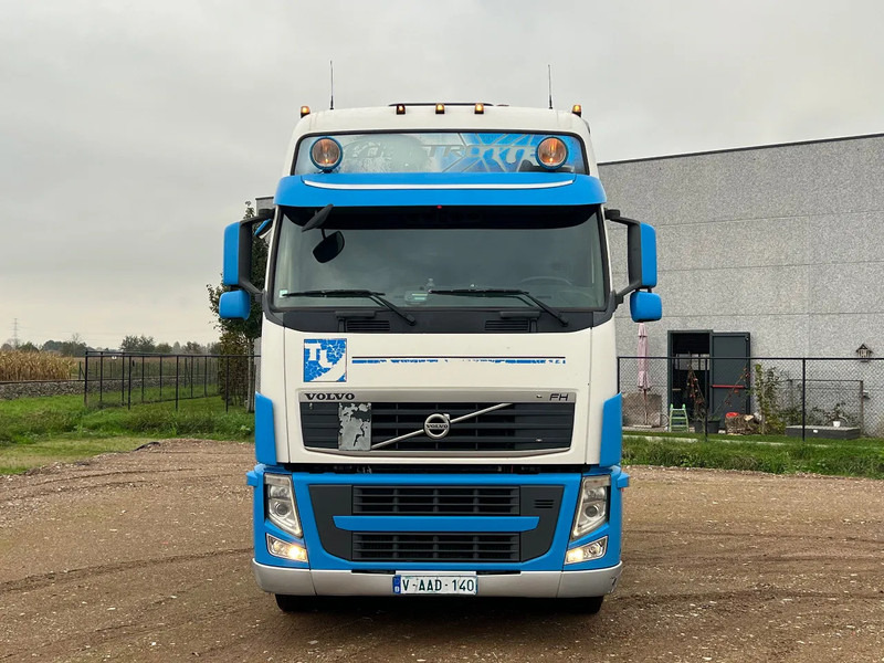 Volvo FH 13.480 XL GLOBETROTTER**VOITH RETARDER**480 Euro5 - Cabeza tractora: foto 2 Volvo FH 13.480 XL GLOBETROTTER**VOITH RETARDER**480 Euro5 - Cabeza tractora: foto 2
