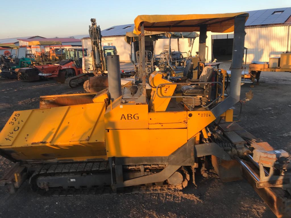ABG TITAN 325 and runs and runs - Pavimentadora de asfalto: foto 3 ABG TITAN 325 and runs and runs - Pavimentadora de asfalto: foto 3