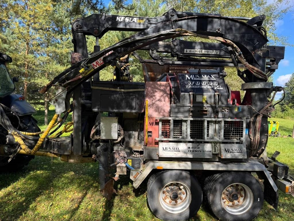 Mus-Max WT 8 XLZ  - Tractor forestal, Trituradora de madera: foto 4 Mus-Max WT 8 XLZ  - Tractor forestal, Trituradora de madera: foto 4