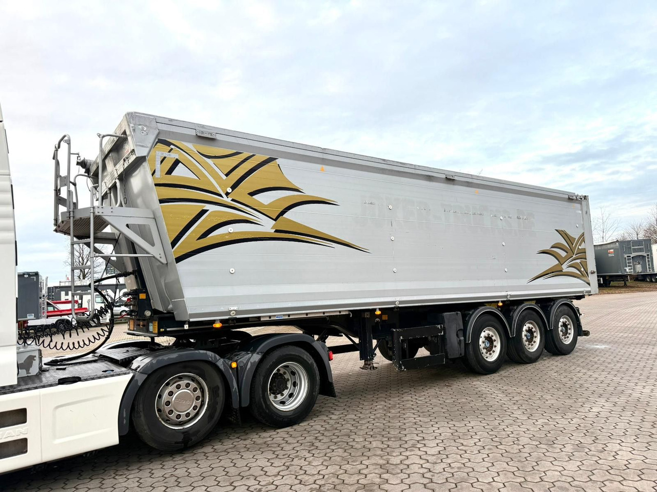 Benalu Bulkliner 95 Alu Kippmulde 51,5m³ - Semirremolque volquete: foto 2 Benalu Bulkliner 95 Alu Kippmulde 51,5m³ - Semirremolque volquete: foto 2