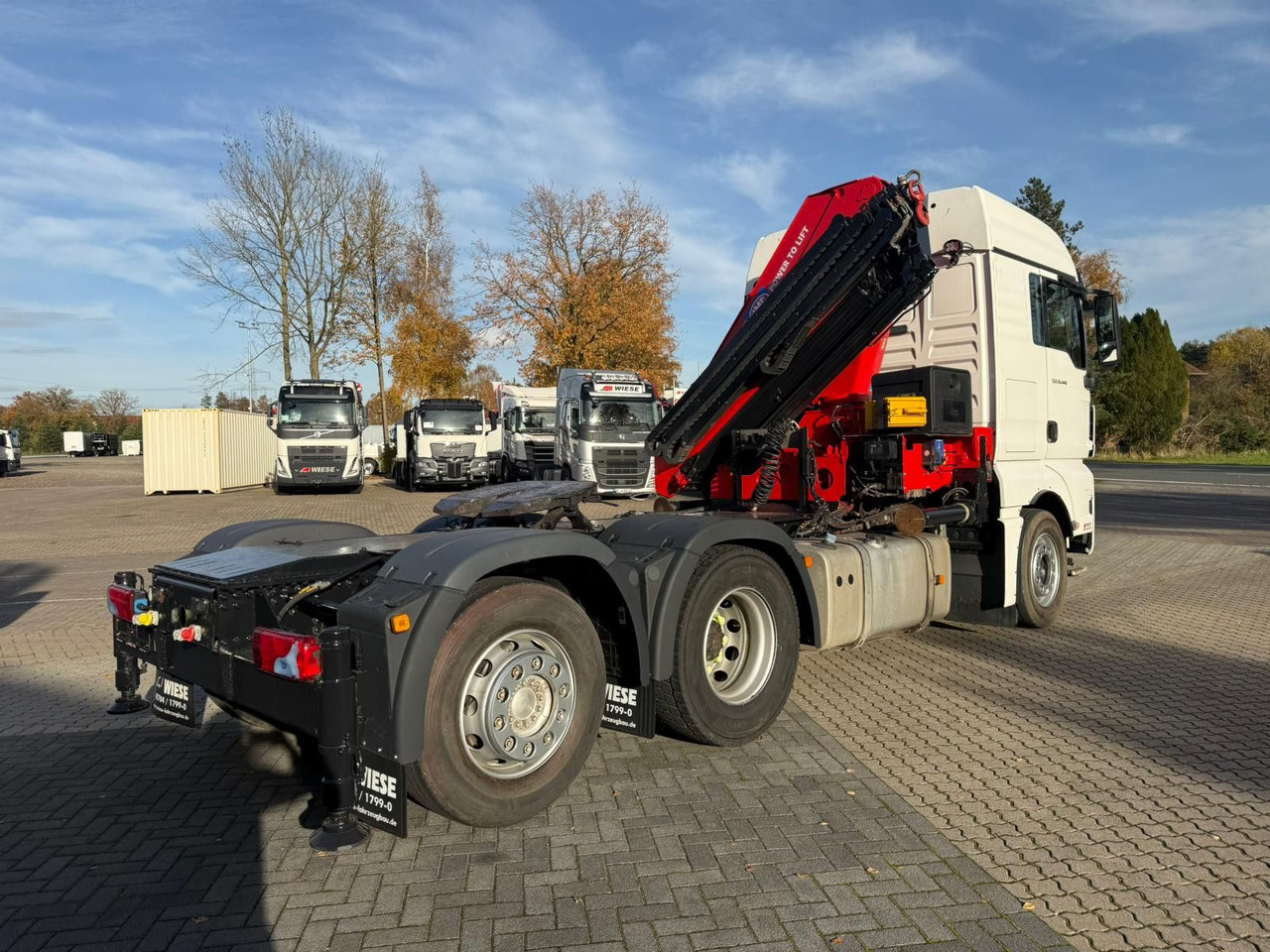 MAN TGX 26.440 6x2 mit HMF 3000-K5 Kran Top Zustand - Cabeza tractora: foto 3 MAN TGX 26.440 6x2 mit HMF 3000-K5 Kran Top Zustand - Cabeza tractora: foto 3