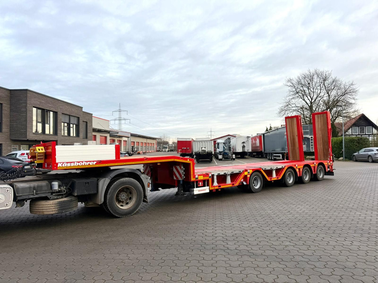 Kässbohrer K.SLA R 4 / 2N 18/40 Tieflader Radmulden tele - Semirremolque góndola rebajadas: foto 3 Kässbohrer K.SLA R 4 / 2N 18/40 Tieflader Radmulden tele - Semirremolque góndola rebajadas: foto 3