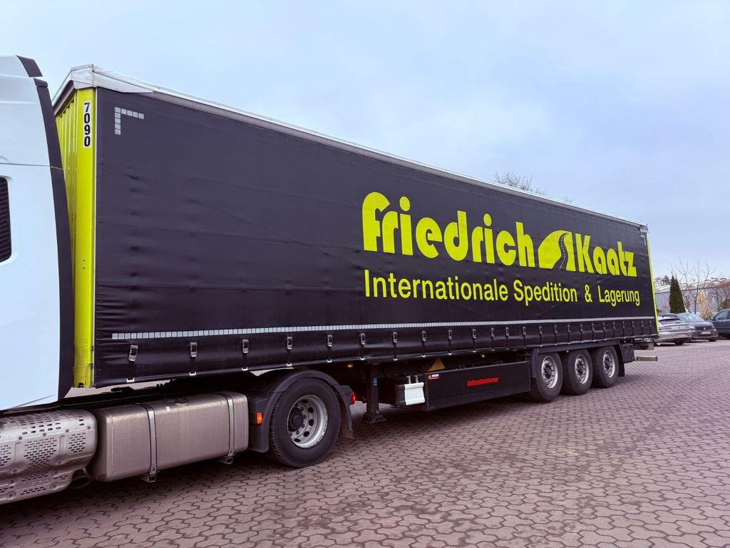 Kässbohrer Schiebeplanen Auflieger Neuwertig Vollausstattun Kässbohrer Schiebeplanen Auflieger Neuwertig Vollausstattun - Semirremolque lona: foto 4 Kässbohrer Schiebeplanen Auflieger Neuwertig Vollausstattun Kässbohrer Schiebeplanen Auflieger Neuwertig Vollausstattun - Semirremolque lona: foto 4