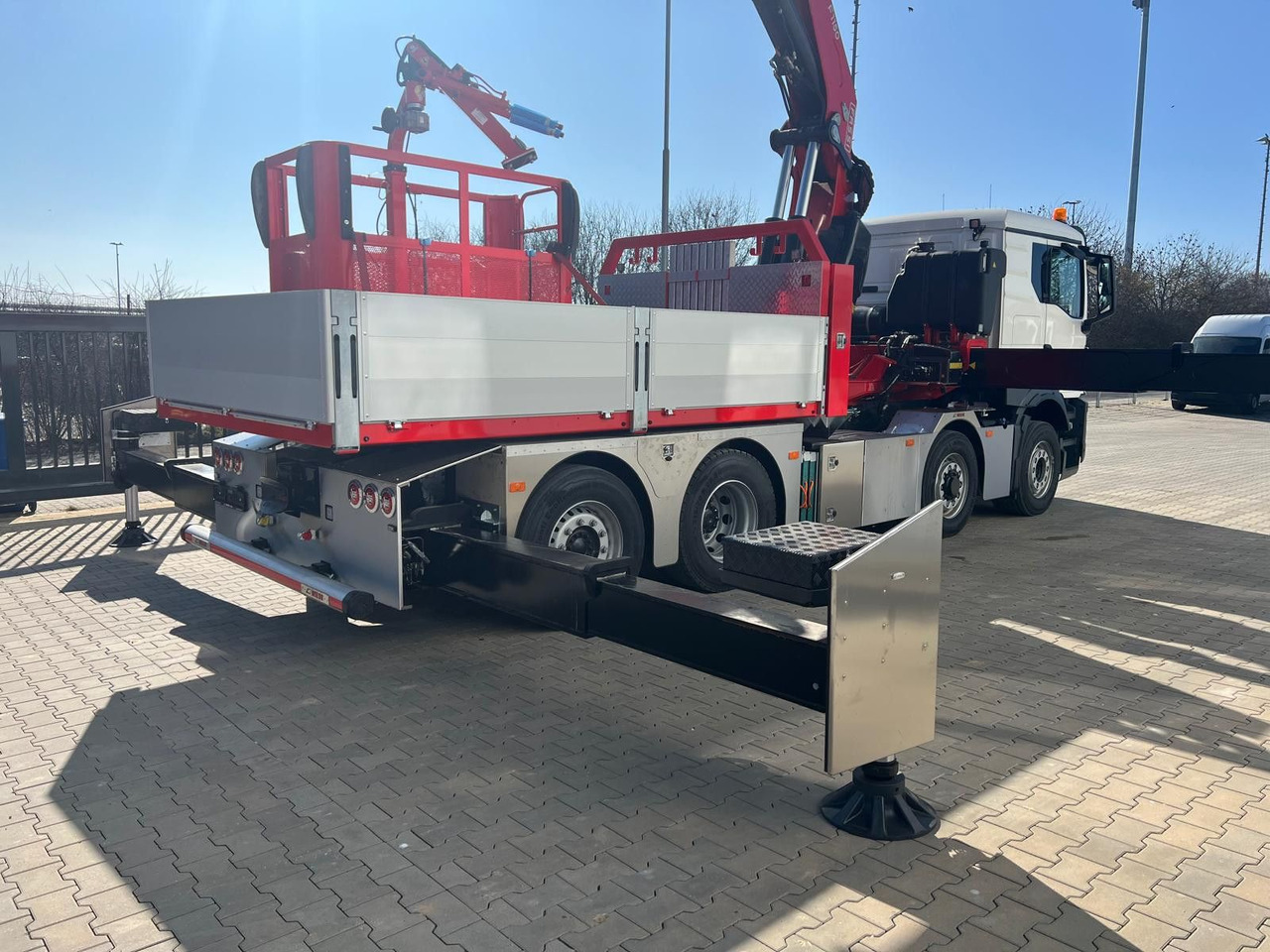 MAN 8x4 mit F1150RA.2.28 L616 Winde - Camión grúa: foto 5 MAN 8x4 mit F1150RA.2.28 L616 Winde - Camión grúa: foto 5