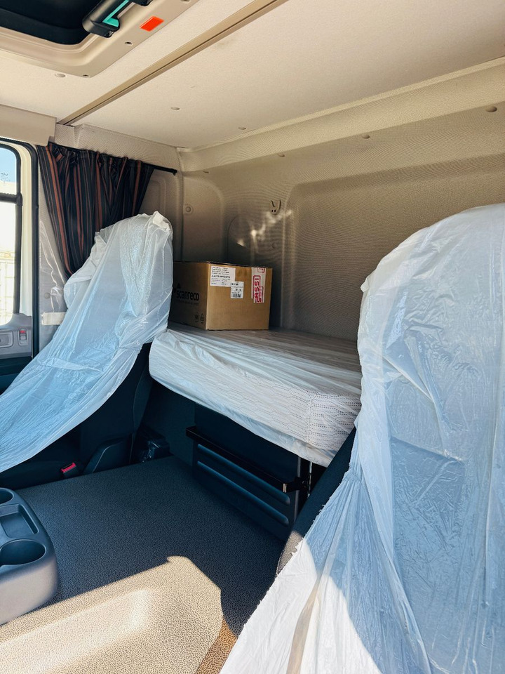 Tatra 6x6x6 Phoenix Fassi F545RA.2.27 L214 V20 - Camión grúa: foto 2 Tatra 6x6x6 Phoenix Fassi F545RA.2.27 L214 V20 - Camión grúa: foto 2