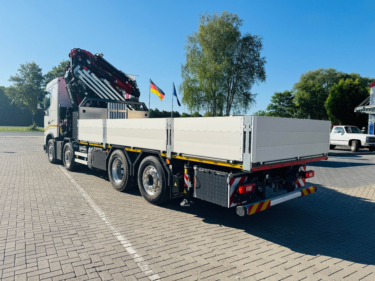 Volvo FH 500 8x2 mit F710RA.2.27 L426 und V20 Winde - Camión grúa: foto 5 Volvo FH 500 8x2 mit F710RA.2.27 L426 und V20 Winde - Camión grúa: foto 5