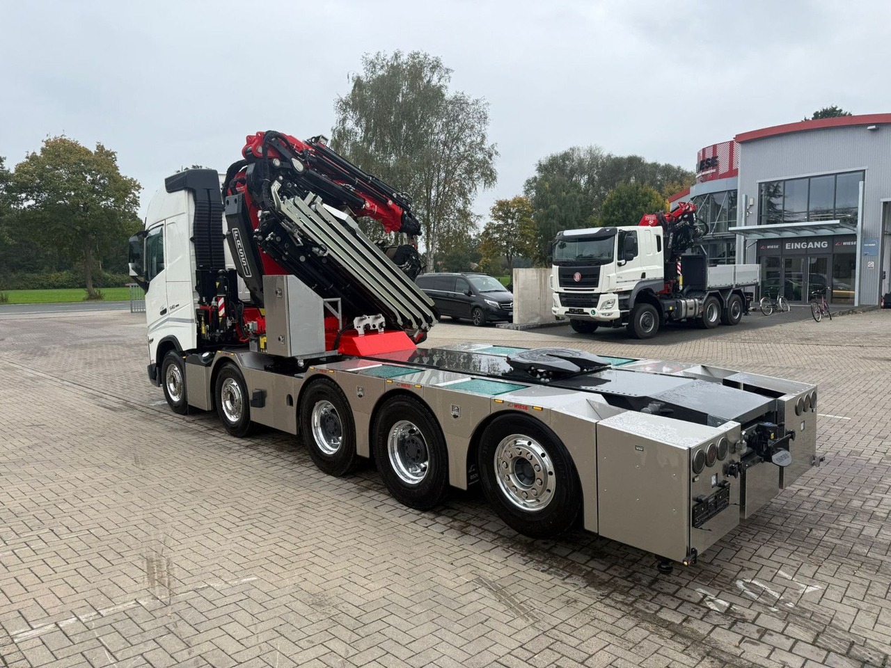 Volvo FH540 10x4 mit F1150 Ladekran, Sattelzugmaschine - Camión caja abierta, Camión grúa: foto 3 Volvo FH540 10x4 mit F1150 Ladekran, Sattelzugmaschine - Camión caja abierta, Camión grúa: foto 3