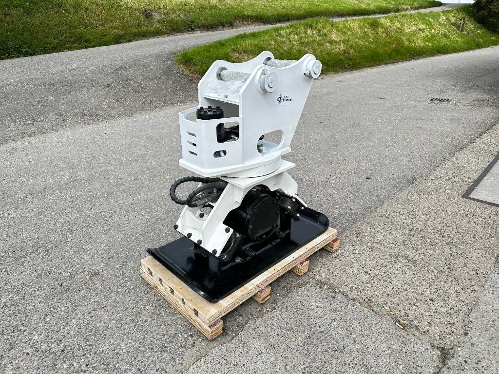 AJCE ACP5R Vibration Plate Compactor - Plancha reversible: foto 2 AJCE ACP5R Vibration Plate Compactor - Plancha reversible: foto 2