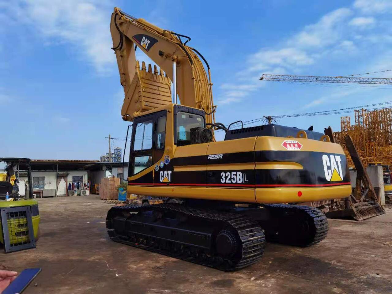 CATERPILLAR 325BL - Excavadora de cadenas: foto 2 CATERPILLAR 325BL - Excavadora de cadenas: foto 2