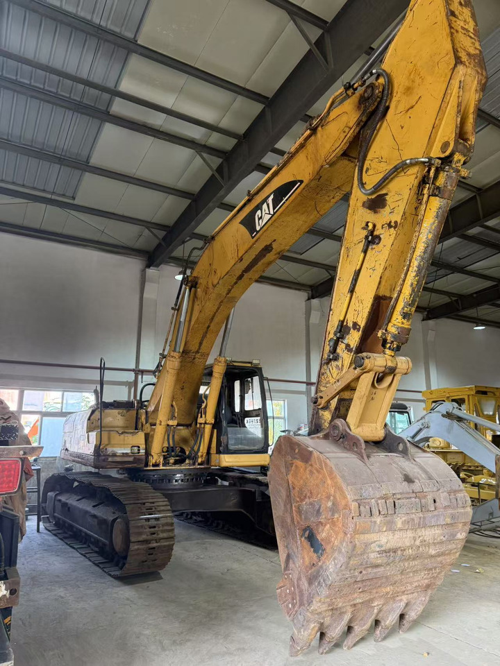CATERPILLAR 330B - Excavadora de cadenas: foto 2 CATERPILLAR 330B - Excavadora de cadenas: foto 2