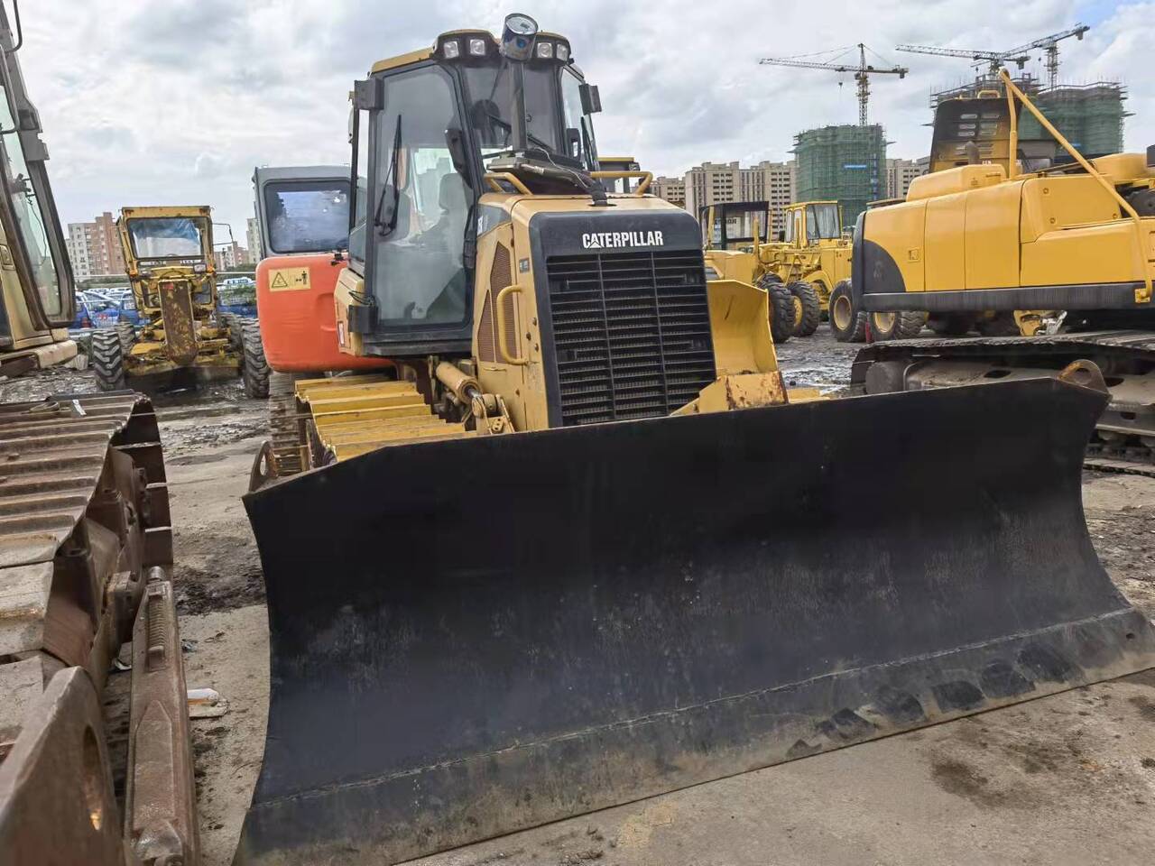 CATERPILLAR D5K - Bulldozer: foto 4 CATERPILLAR D5K - Bulldozer: foto 4