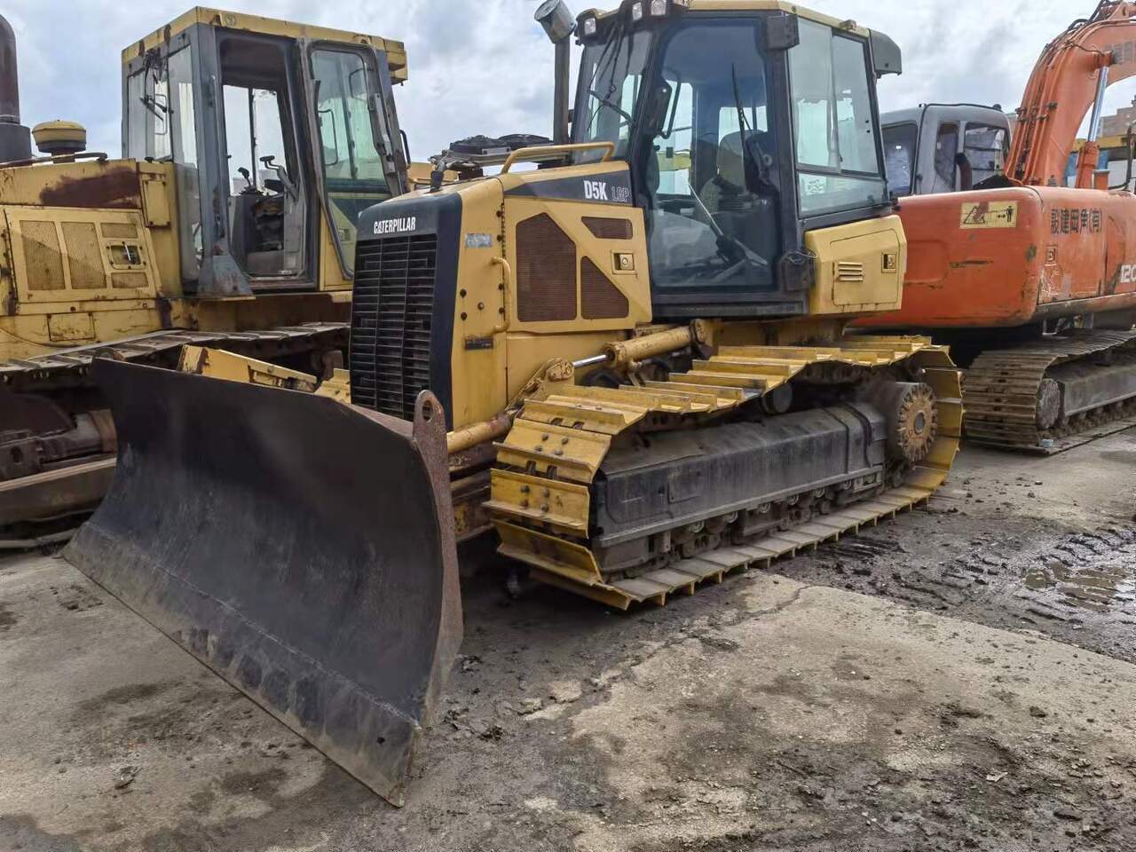 CATERPILLAR D5K - Bulldozer: foto 5 CATERPILLAR D5K - Bulldozer: foto 5