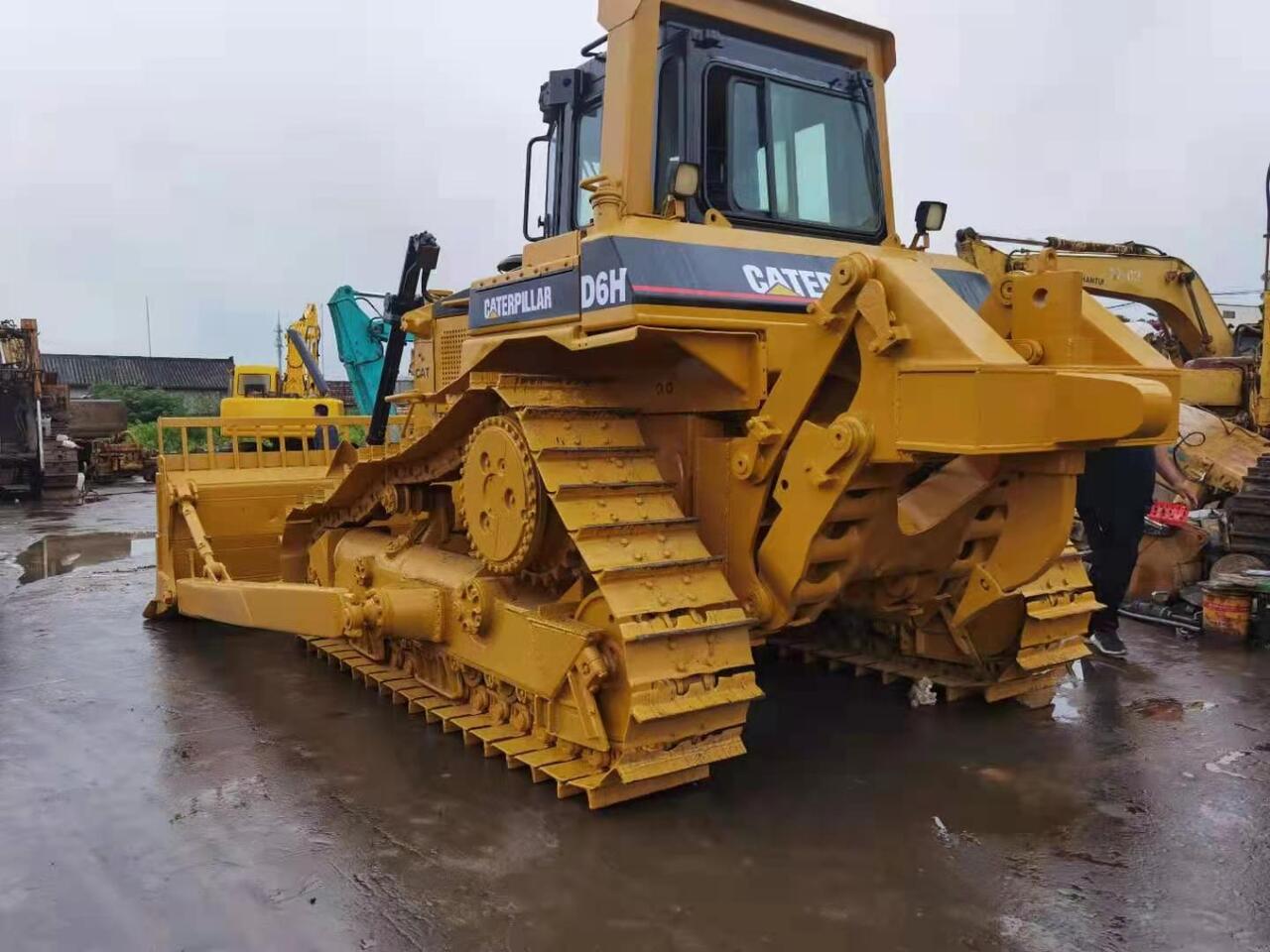 CATERPILLAR D6H - Bulldozer: foto 3 CATERPILLAR D6H - Bulldozer: foto 3