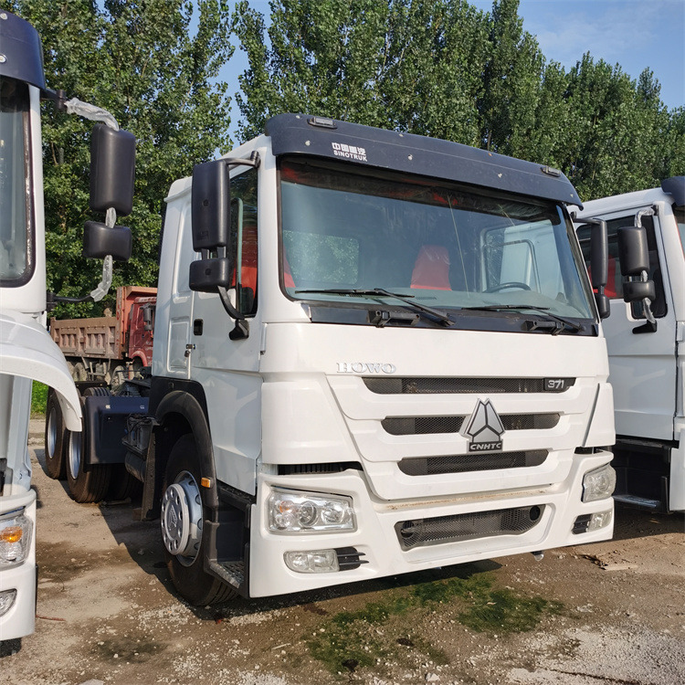 HOWO 6x4 371hp tractor - Cabeza tractora: foto 3 HOWO 6x4 371hp tractor - Cabeza tractora: foto 3