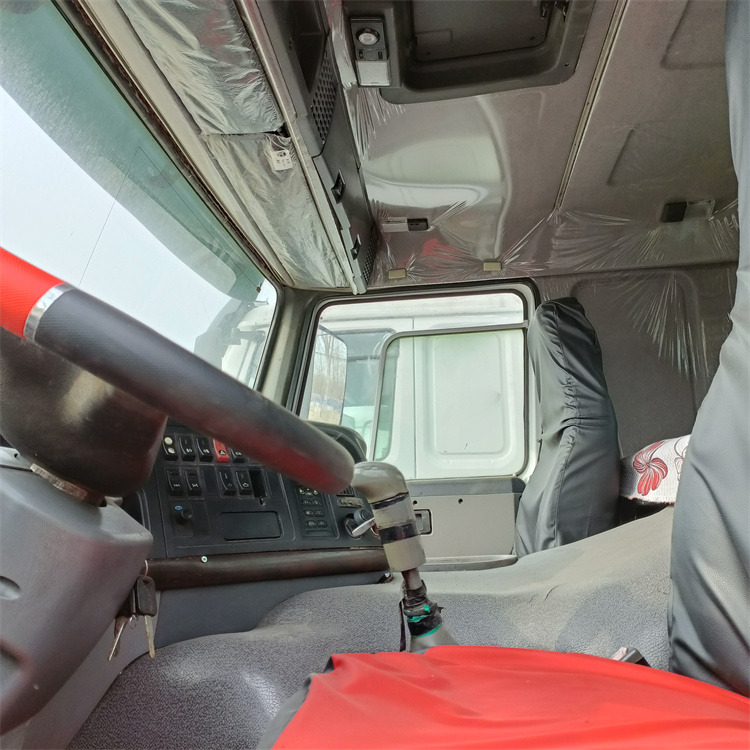 Cabeza tractora HOWO HOWO 6x4 371 tractor: foto 11