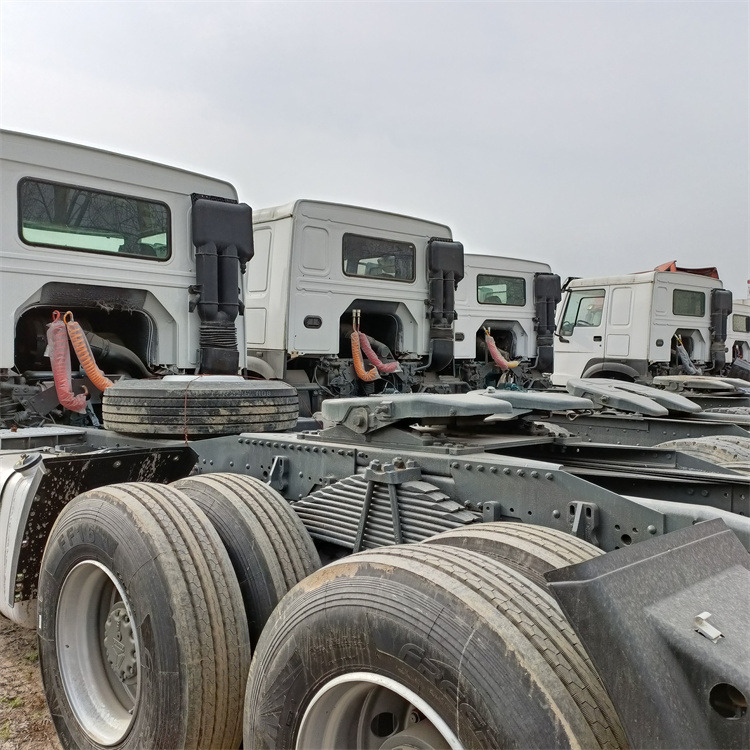 Cabeza tractora HOWO HOWO 6x4 371 tractor: foto 8