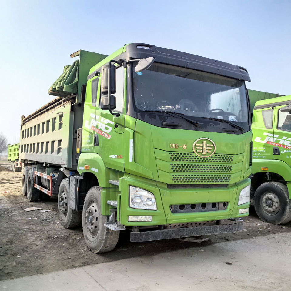 FAW 8x4 430hp-Green Tipper - Camión volquete: foto 2 FAW 8x4 430hp-Green Tipper - Camión volquete: foto 2
