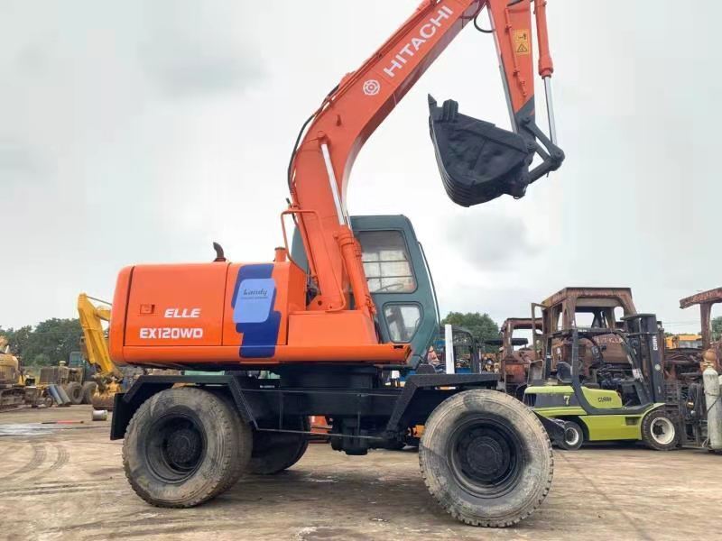 HITACHI EX120WD - Excavadora de ruedas: foto 2 HITACHI EX120WD - Excavadora de ruedas: foto 2