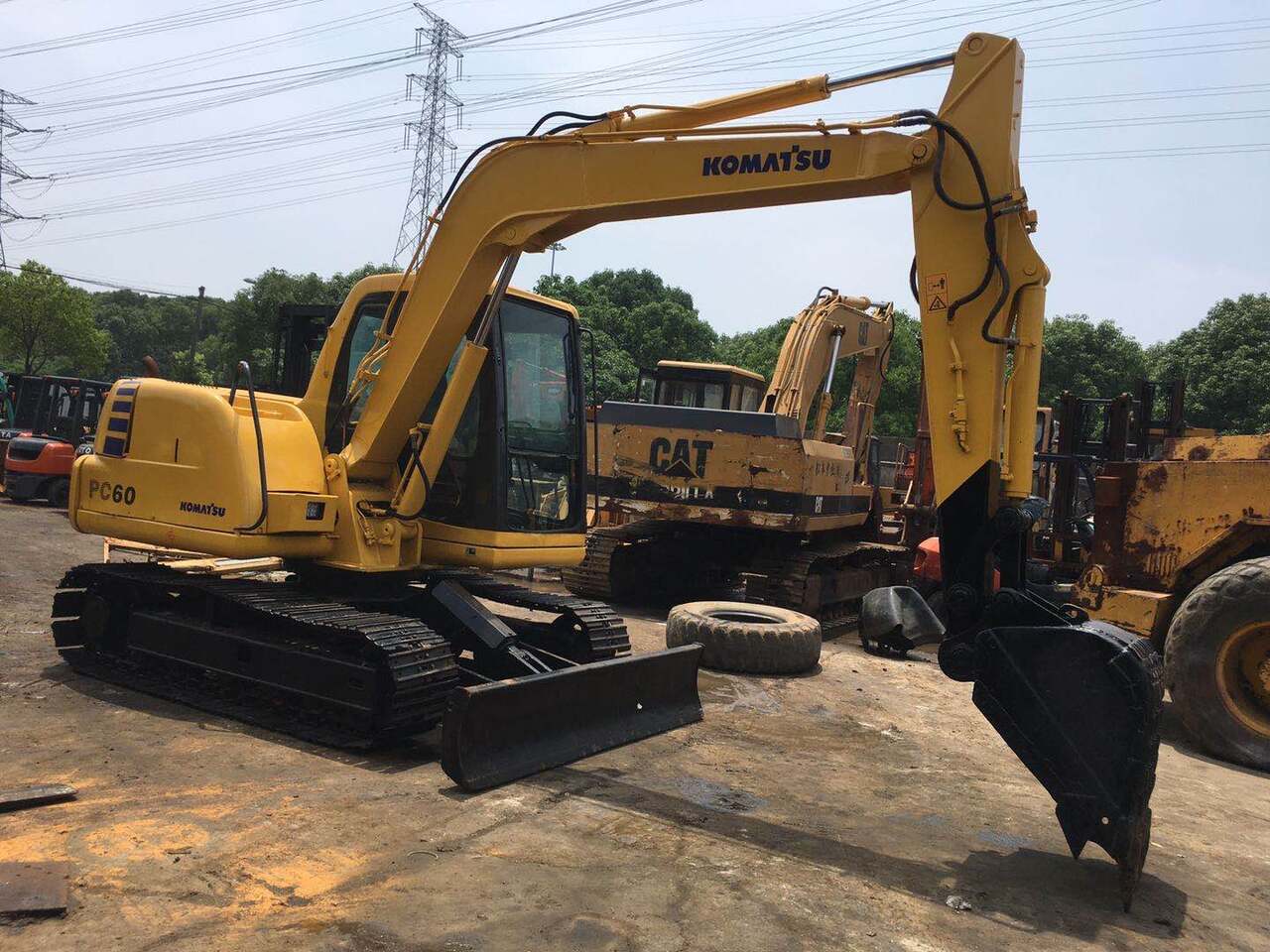 KOMATSU PC60-7 - Miniexcavadora: foto 3 KOMATSU PC60-7 - Miniexcavadora: foto 3