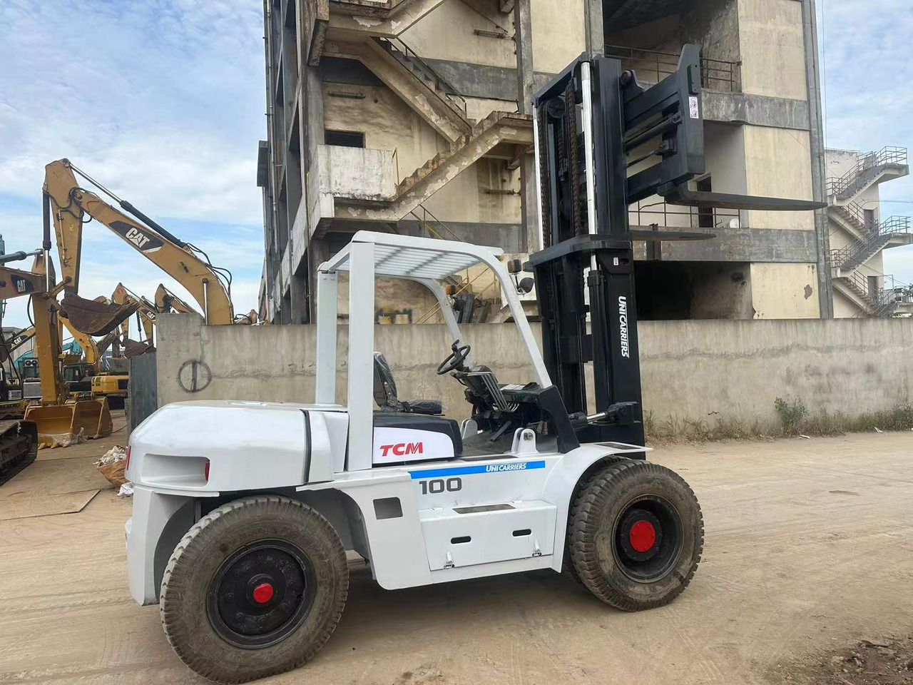 TCM FD100 Z8 - Carretilla elevadora: foto 3 TCM FD100 Z8 - Carretilla elevadora: foto 3