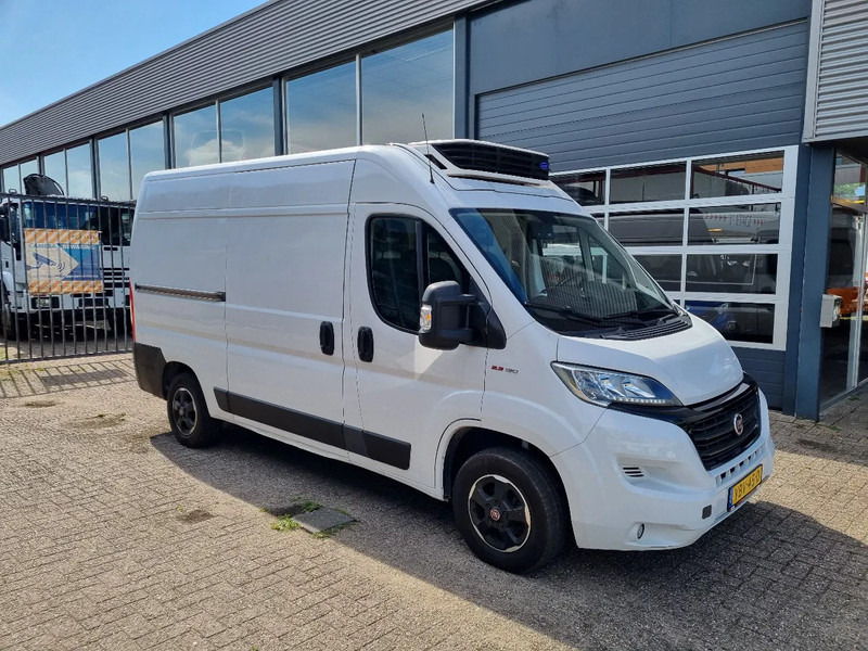 Fiat Ducato 2.3D L2H2 Koelwagen/ Carrier Xarios 300/ Standby 230V - Furgoneta frigorifica: foto 1 Fiat Ducato 2.3D L2H2 Koelwagen/ Carrier Xarios 300/ Standby 230V - Furgoneta frigorifica: foto 1