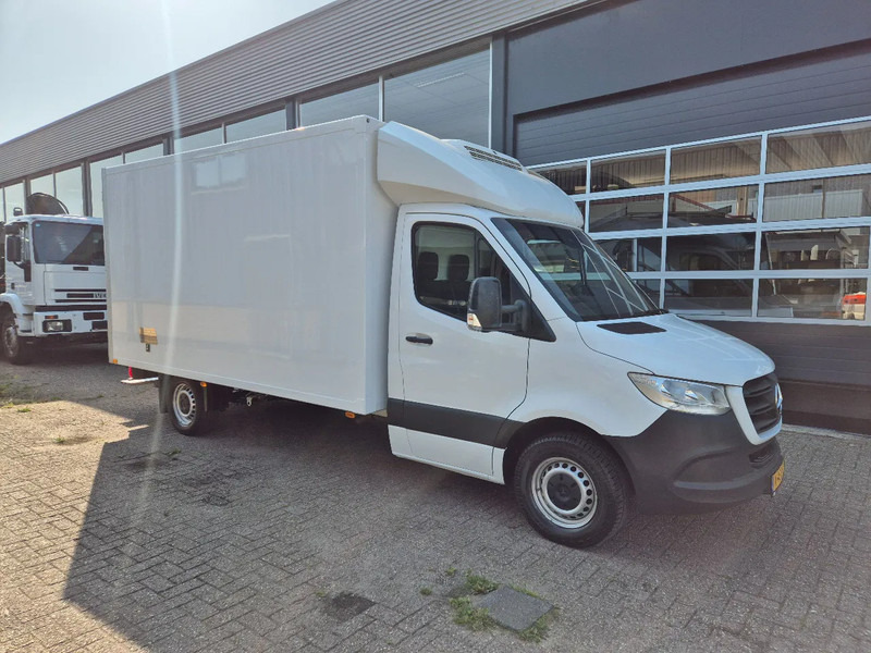Mercedes-Benz Sprinter 316 CDI Kuhlkoffer Thermoking V300MAX st 230V Euro 6D (4) - Furgoneta frigorifica: foto 1 Mercedes-Benz Sprinter 316 CDI Kuhlkoffer Thermoking V300MAX st 230V Euro 6D (4) - Furgoneta frigorifica: foto 1