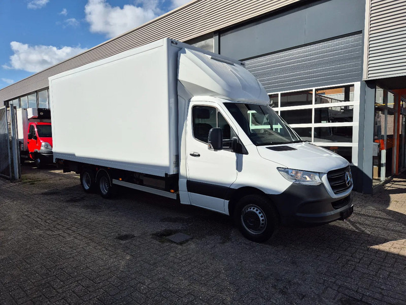 Mercedes-Benz Sprinter 516 CDI BE Clixtar/ Webasto/ 27 KUB/ Nutzlast 3.3T/ 073687 - Furgoneta caja cerrada: foto 1 Mercedes-Benz Sprinter 516 CDI BE Clixtar/ Webasto/ 27 KUB/ Nutzlast 3.3T/ 073687 - Furgoneta caja cerrada: foto 1