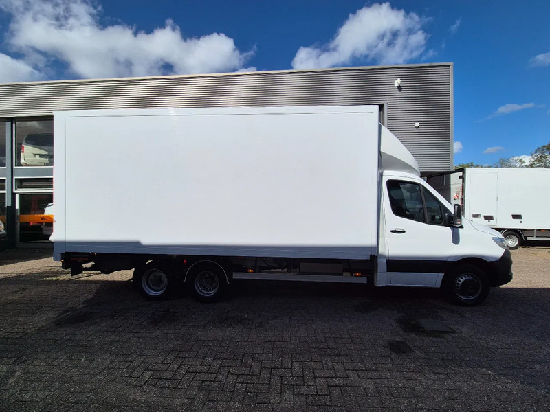 Mercedes-Benz Sprinter 516 CDI BE Clixtar/ Webasto/ 27 KUB/ Nutzlast 3.3T/ 073687 - Furgoneta caja cerrada: foto 2 Mercedes-Benz Sprinter 516 CDI BE Clixtar/ Webasto/ 27 KUB/ Nutzlast 3.3T/ 073687 - Furgoneta caja cerrada: foto 2