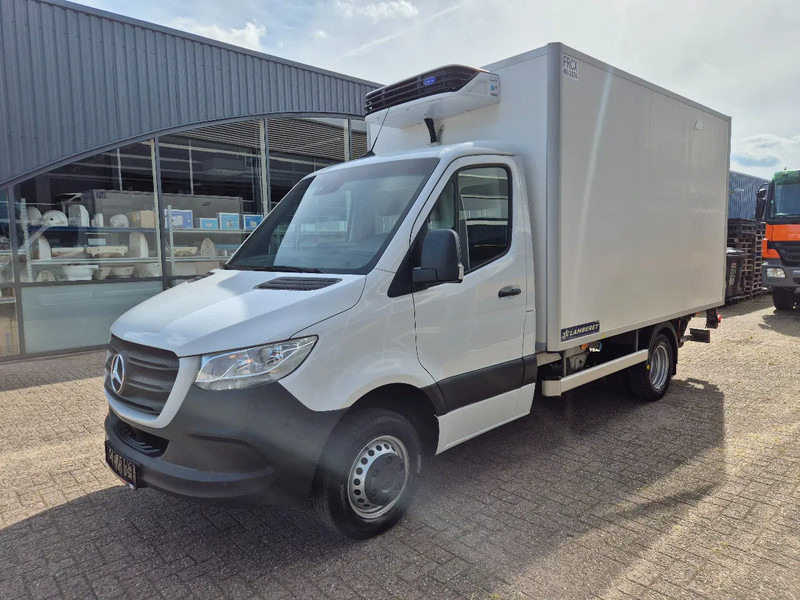 Mercedes-Benz Sprinter 516 CDI/ Kuhlkoffer/ Carrier Xarios 300/ -20/ +20/ Standby 230V - Furgoneta frigorifica: foto 5 Mercedes-Benz Sprinter 516 CDI/ Kuhlkoffer/ Carrier Xarios 300/ -20/ +20/ Standby 230V - Furgoneta frigorifica: foto 5