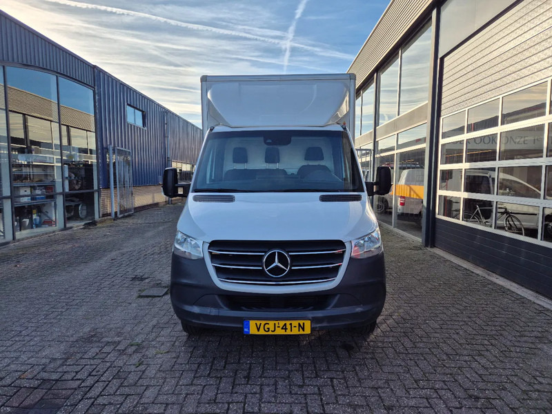 Mercedes-Benz Sprinter 519 CDI/ Koffer/ 3.0 CDI V6/ E6d - Furgoneta caja cerrada: foto 4 Mercedes-Benz Sprinter 519 CDI/ Koffer/ 3.0 CDI V6/ E6d - Furgoneta caja cerrada: foto 4