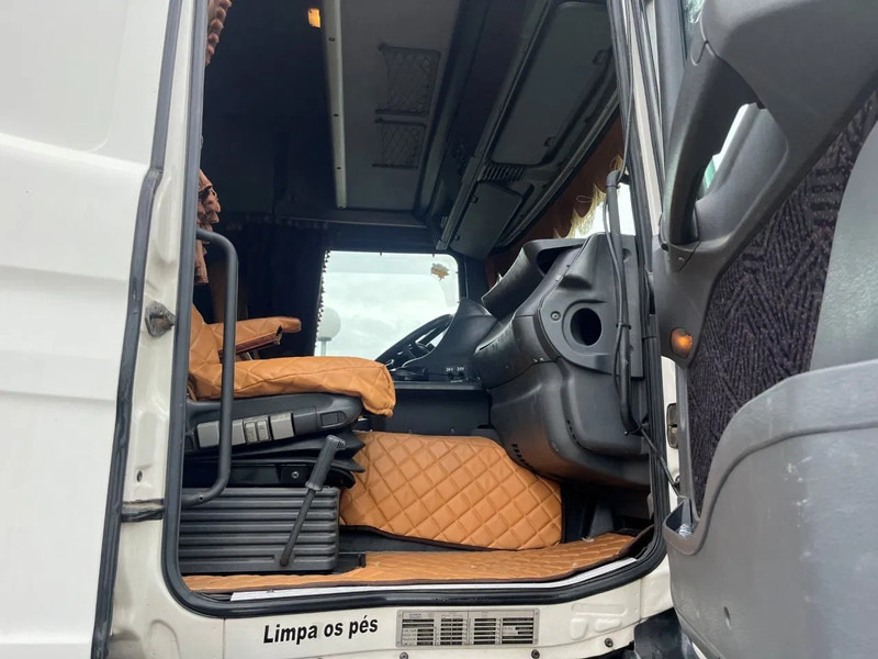 Scania R164-480 V8 V8 RETARDER AND AIRCO - Cabeza tractora: foto 5 Scania R164-480 V8 V8 RETARDER AND AIRCO - Cabeza tractora: foto 5