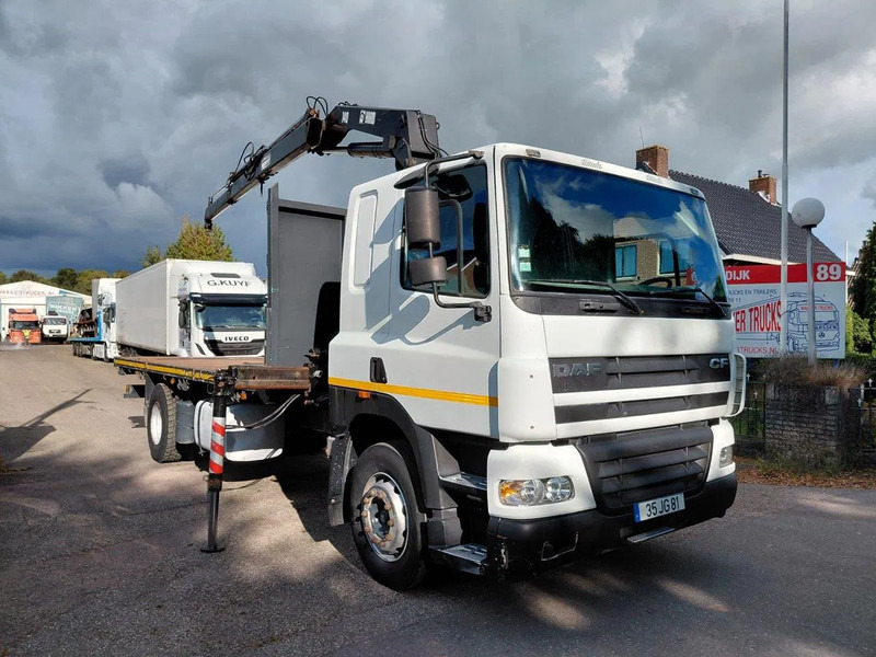 DAF CF 85.430 4x2 Plato Crane - Camión grúa: foto 2 DAF CF 85.430 4x2 Plato Crane - Camión grúa: foto 2