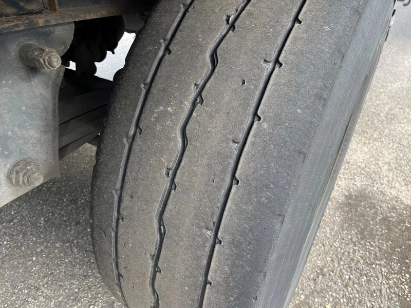 Groenewegen 2 assige gesloten opbouw opslag met laadklep - Semirremolque caja cerrada: foto 5 Groenewegen 2 assige gesloten opbouw opslag met laadklep - Semirremolque caja cerrada: foto 5