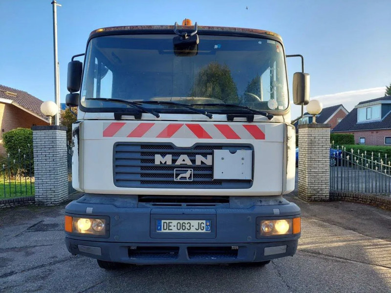 Limpieza de alcantarillado MAN 33 33.360: foto 6