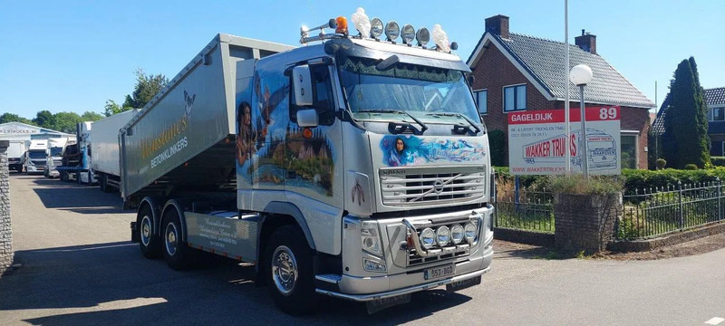 Volvo FH 13.440 6X4 BELGIUM KIPPER STEEL SUSPENSION SHOW TRUCK - Camión volquete: foto 3 Volvo FH 13.440 6X4 BELGIUM KIPPER STEEL SUSPENSION SHOW TRUCK - Camión volquete: foto 3