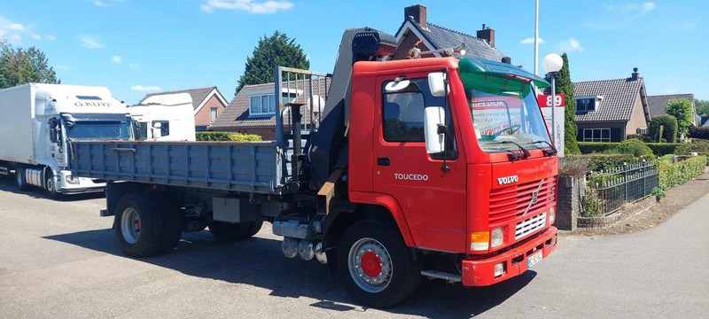 Volvo FL 10.320 4x2 Kipper Crane Steel Suspension - Camión volquete, Camión grúa: foto 4 Volvo FL 10.320 4x2 Kipper Crane Steel Suspension - Camión volquete, Camión grúa: foto 4
