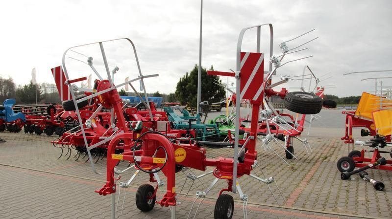 JAR-MET Kreiselwender/ Rotary tedder/ Przetrząsacz karuzelowy - Henificadora: foto 4 JAR-MET Kreiselwender/ Rotary tedder/ Przetrząsacz karuzelowy - Henificadora: foto 4