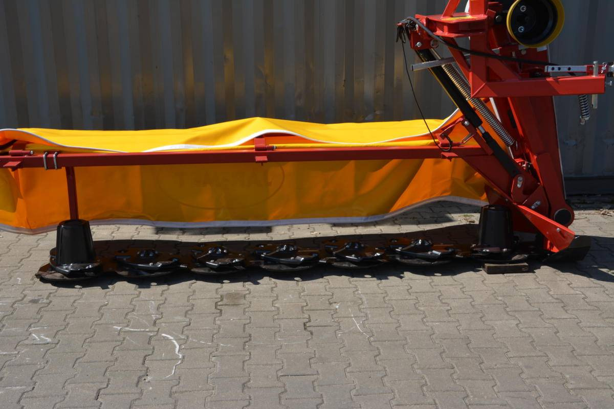 Jar-met Kosiarka dyskowa Z210 - Segadora: foto 2 Jar-met Kosiarka dyskowa Z210 - Segadora: foto 2