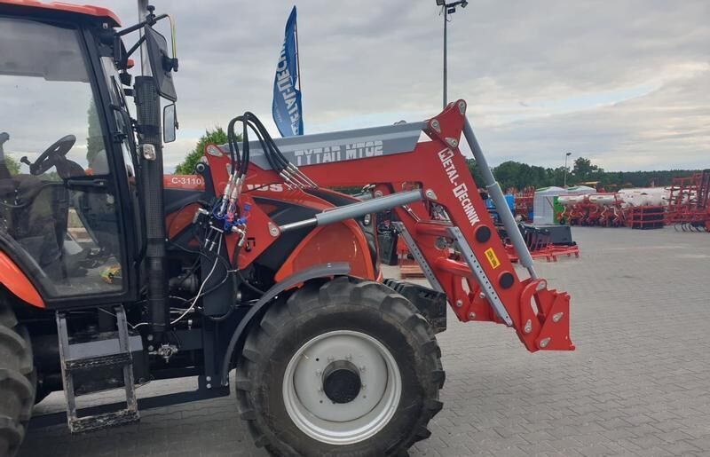 Metal-Technik Frontlader für Ursus 1224 / Ładowacz czołowy do Ursus 1224 - Cargador frontal para tractor: foto 3 Metal-Technik Frontlader für Ursus 1224 / Ładowacz czołowy do Ursus 1224 - Cargador frontal para tractor: foto 3