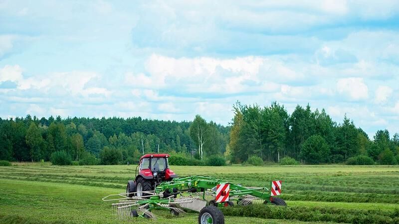 PRONAR ZKP690 - Henificadora: foto 1 PRONAR ZKP690 - Henificadora: foto 1