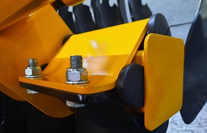 STAL-TECH BRONA HYDRAULICZNA 4H - Rastras: foto 2 STAL-TECH BRONA HYDRAULICZNA 4H - Rastras: foto 2