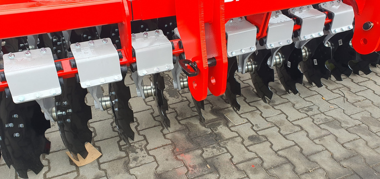 Zabiel BTH-40 - Rastras: foto 2 Zabiel BTH-40 - Rastras: foto 2