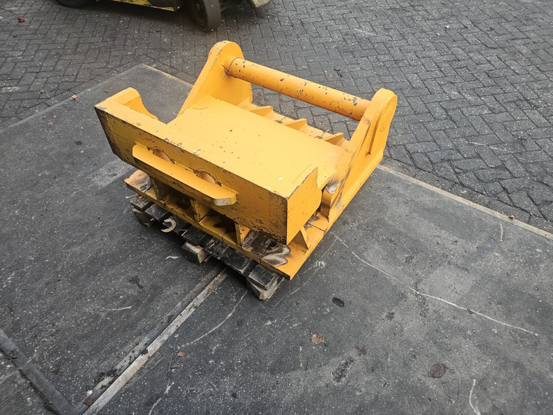 Lehnhof ms40 liebherr r974 adaptor plate lehnhof sw40 ms40 - Acoplamiento rápido para Maquinaria de construcción: foto 3 Lehnhof ms40 liebherr r974 adaptor plate lehnhof sw40 ms40 - Acoplamiento rápido para Maquinaria de construcción: foto 3
