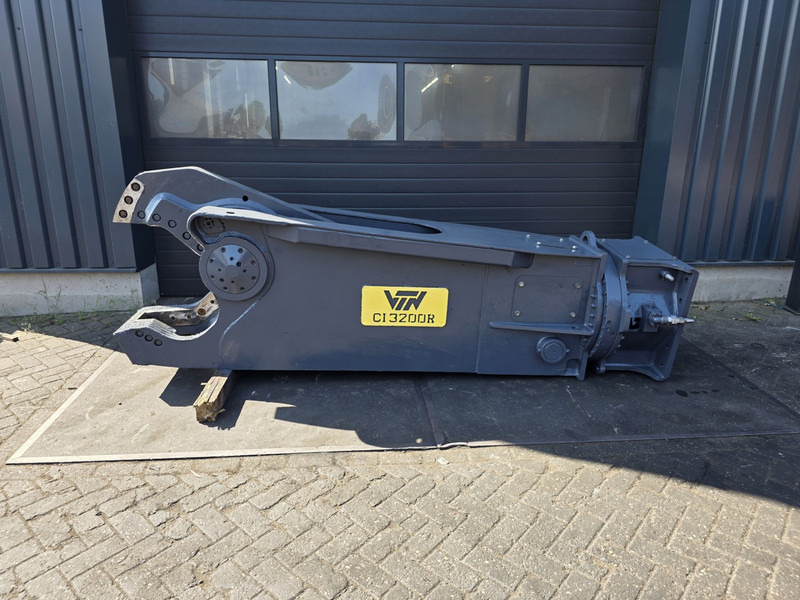 Schrootschaar vtn ci3200R scrap shear labaounty genesis fortress scrap shear schrootschaar - Cizalla de demolición: foto 1 Schrootschaar vtn ci3200R scrap shear labaounty genesis fortress scrap shear schrootschaar - Cizalla de demolición: foto 1