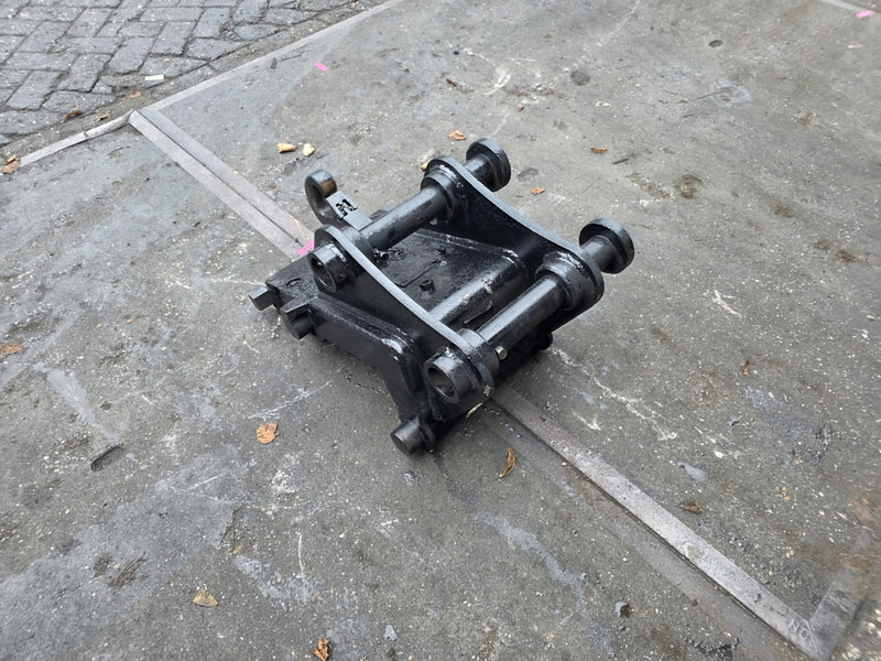 Snelwissel cw 10 mechanisch coupler verachtert cw 10 snelwissel - Acoplamiento rápido para Maquinaria de construcción: foto 3 Snelwissel cw 10 mechanisch coupler verachtert cw 10 snelwissel - Acoplamiento rápido para Maquinaria de construcción: foto 3