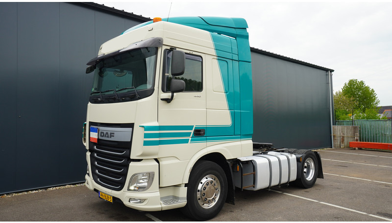 DAF XF 440 SC ADR EURO 6 856.000KM - Cabeza tractora: foto 3 DAF XF 440 SC ADR EURO 6 856.000KM - Cabeza tractora: foto 3