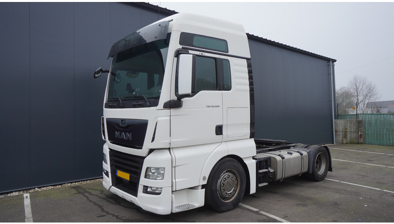 MAN TGX 18.500 XXL MEGA 779.000KM - Cabeza tractora: foto 3 MAN TGX 18.500 XXL MEGA 779.000KM - Cabeza tractora: foto 3